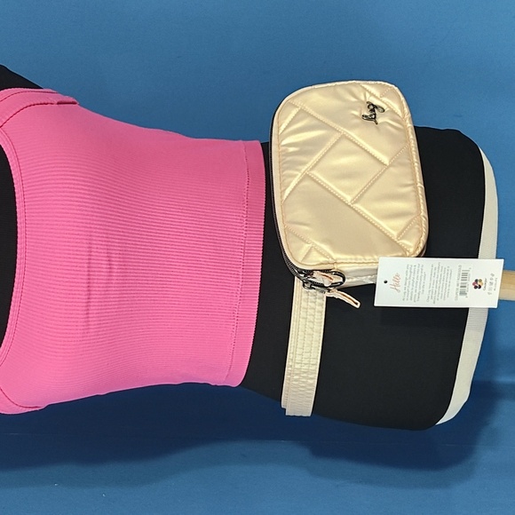 Lug Bag - Picture 7 of 10